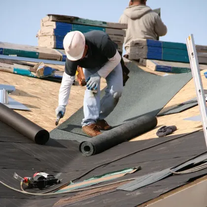 Roofing company in Richmond VA on roof